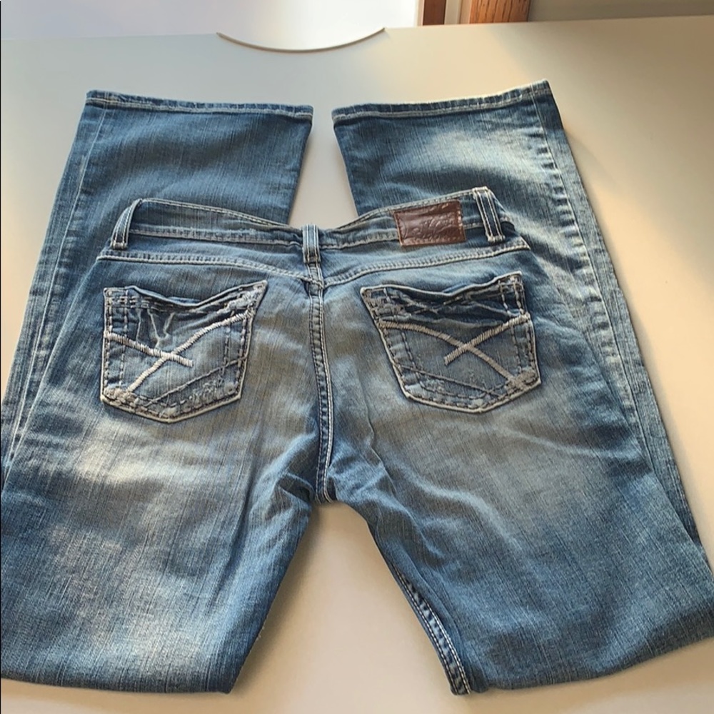 Buckle brand BKE flare stretch “Kate” Jeans